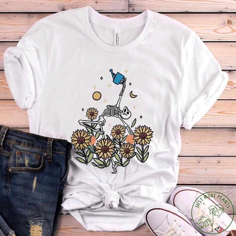 Garden Shirt, Garden Makes Me Feel Alive Shirt, Garden Gift, Gardening Gift, Garden Lover, Garden Lover Gift, Gardening Lover unisex T-Shirt Long Sleeve T-Shirt  Hoodie Sweatshirt