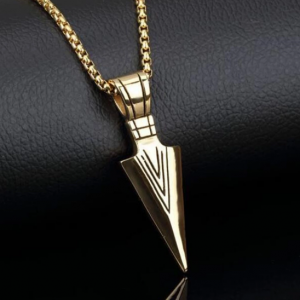 New retro personality stainless steel geometric arrow men’s necklace short keel chain men’s pendant retro jewelry New retro personality stainless steel geometric arrow men's necklace short keel chain men's pendant retro jewelry