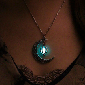 Fashion Silver Color Charm Luminous Pendant Necklace Women Moon Glowing Stone Necklace Christmas Necklaces Jewelry Gifts